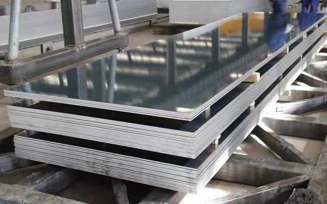 铝板批发厂家告诉你什么铝板能折弯？